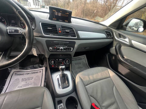 2017 Audi Q3 2.0T quattro Premium