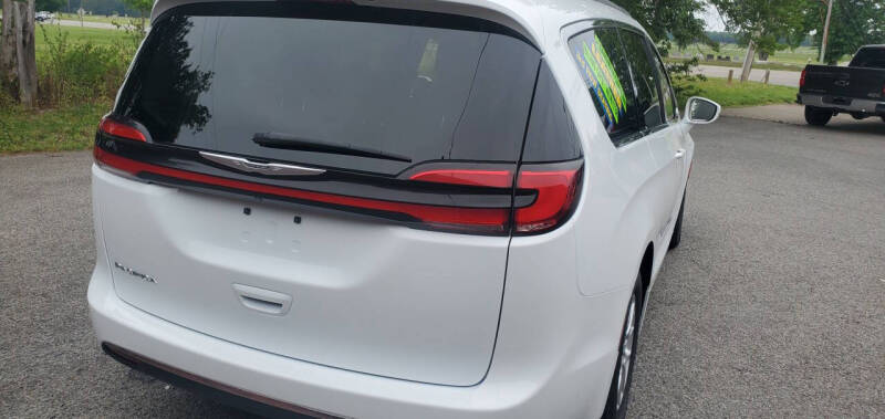 2022 Chrysler Pacifica Touring L