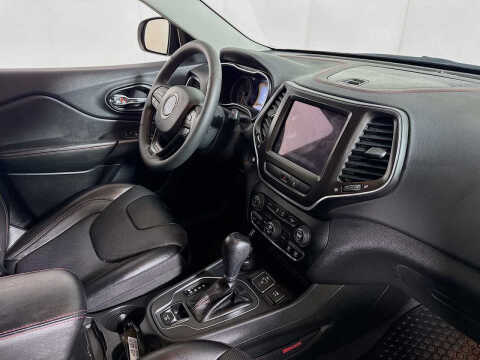 2022 Jeep Cherokee Trailhawk