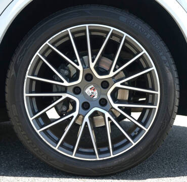 2020 Porsche Cayenne S Coupe