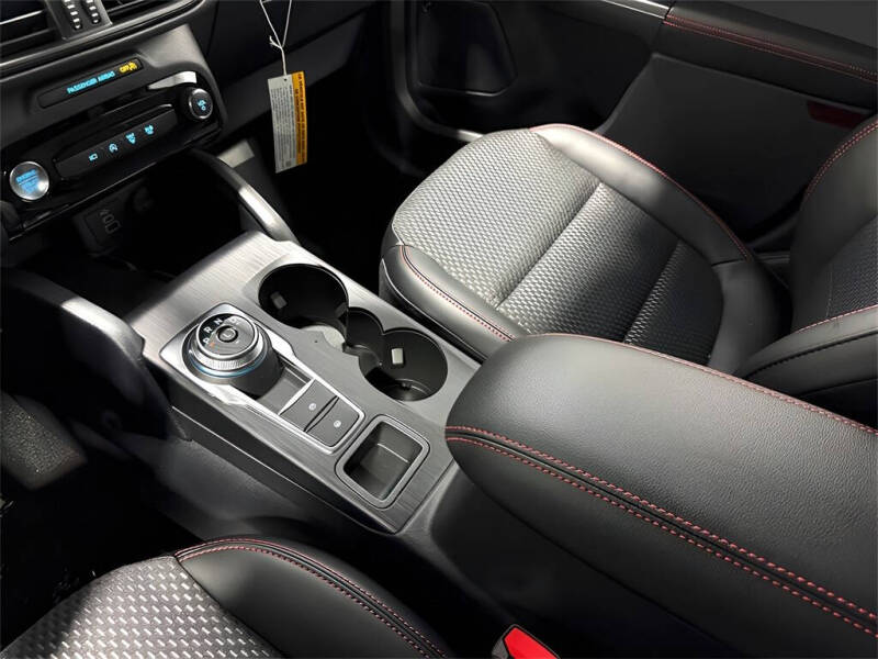 2024 Ford Escape ST-Line Select