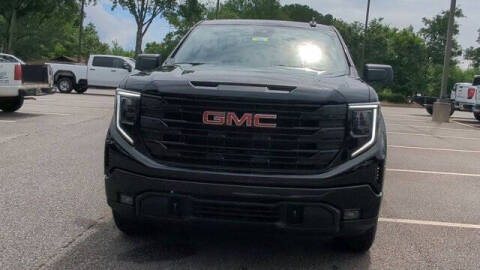 2025 GMC Sierra 1500 Elevation Standard