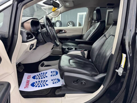 2018 Chrysler Pacifica Touring L