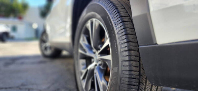 2019 Toyota Highlander LE Plus