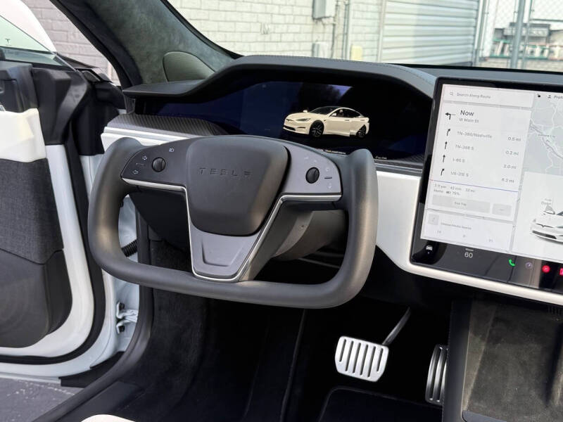 2022 Tesla Model S Plaid