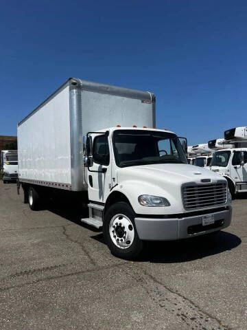 2021 Freightliner M2 106