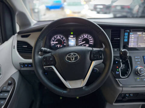 2017 Toyota Sienna