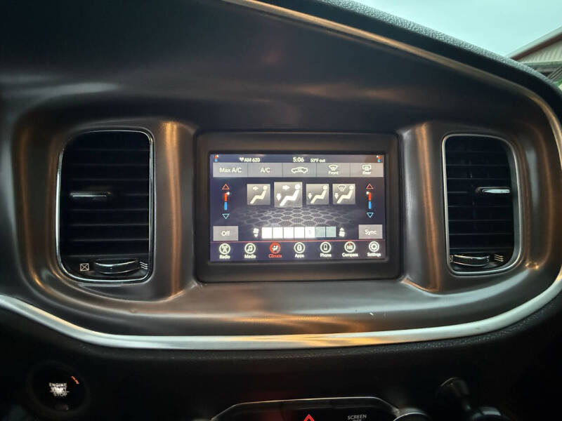 2019 Dodge Charger SXT