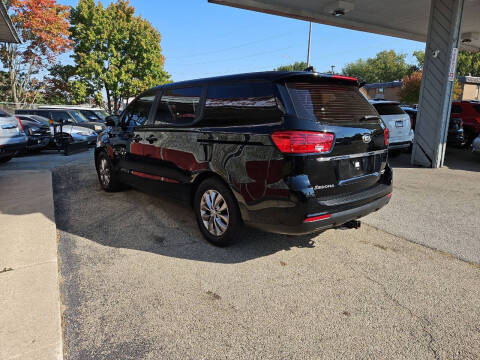 2019 Kia Sedona L