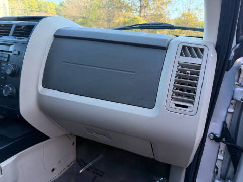 2011 Ford Escape XLS