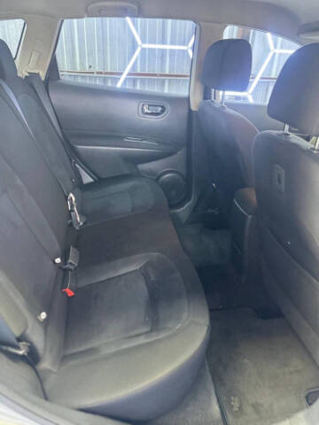 2014 Nissan Rogue Select S