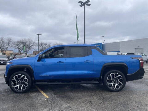 2025 Chevrolet Silverado EV RST