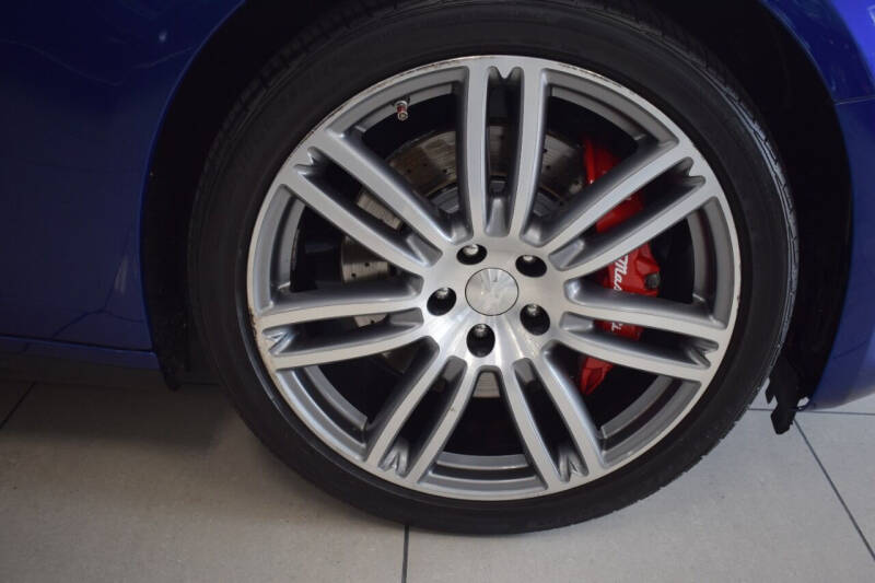 2016 Maserati Ghibli S