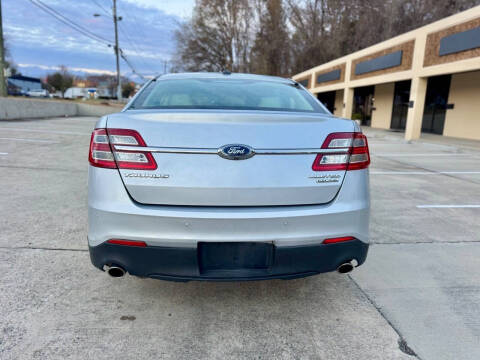 2015 Ford Taurus Limited