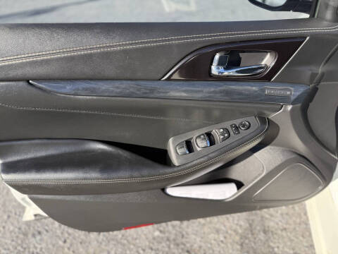 2019 Nissan Maxima Platinum