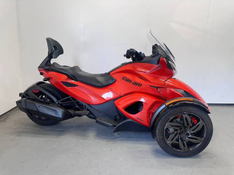 2016 Can-Am Spyder ST SE5