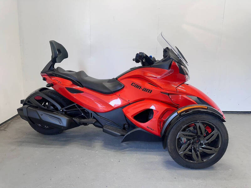 2016 Can-Am Spyder ST SE5