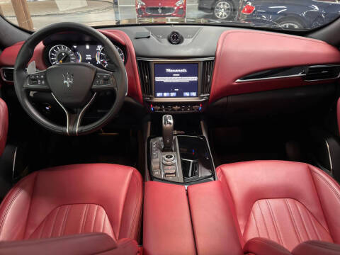 2023 Maserati Levante Modena