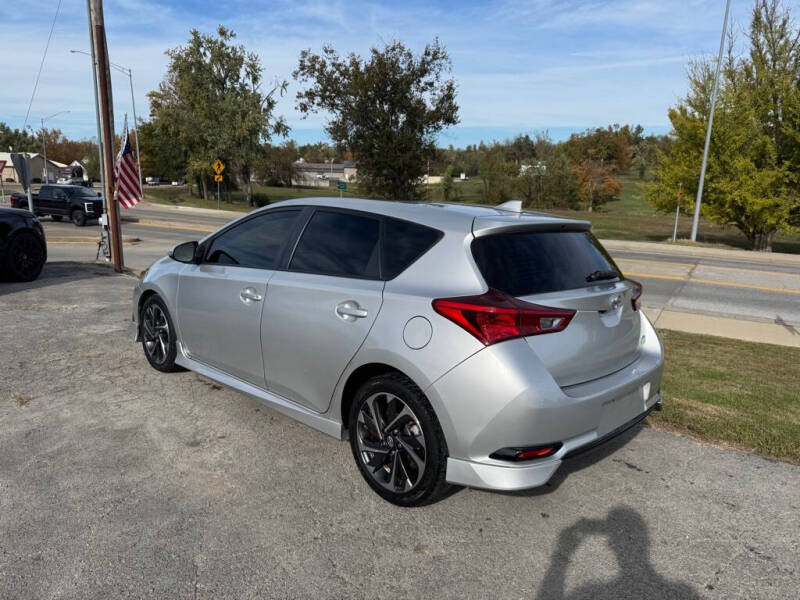 2016 Scion iM