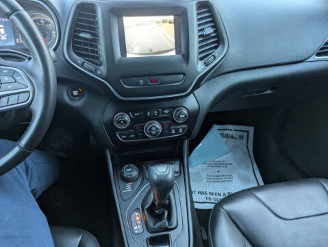2019 Jeep Cherokee