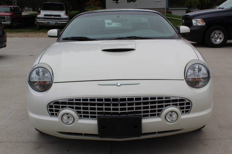 2002 Ford Thunderbird Deluxe