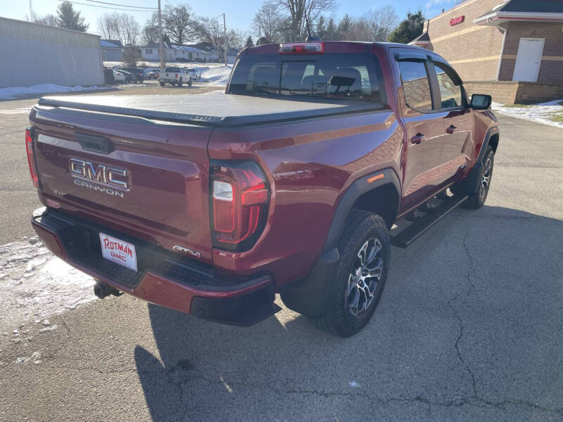 2023 GMC Canyon AT4