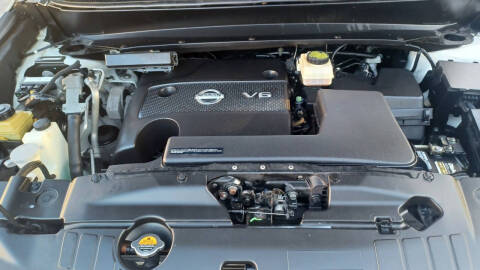 2013 Nissan Pathfinder S