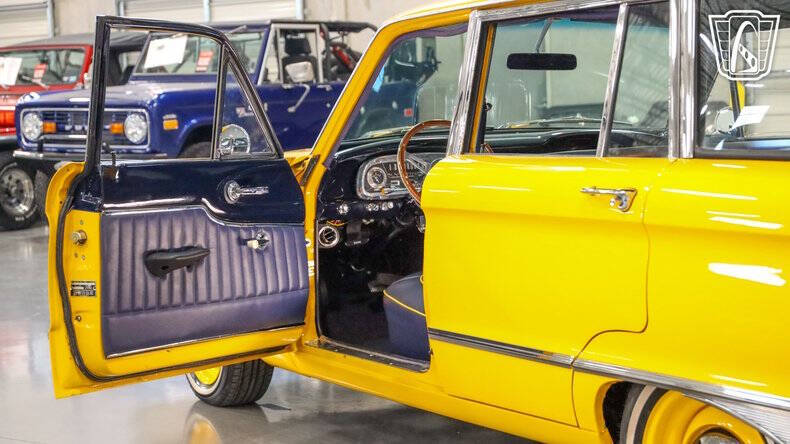 1962 Ford Falcon