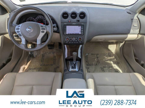 2011 Nissan Altima 3.5 SR