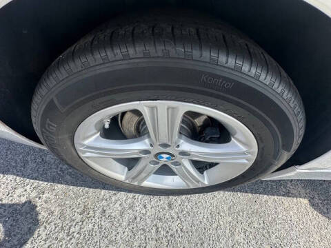 2015 BMW 3 Series 320i