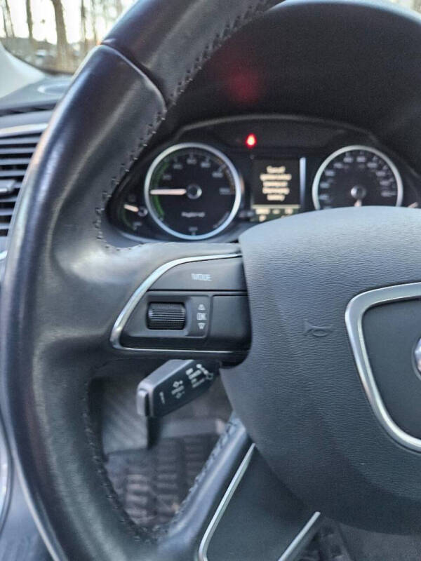 2013 Audi Q5 Hybrid 2.0T quattro Prestige