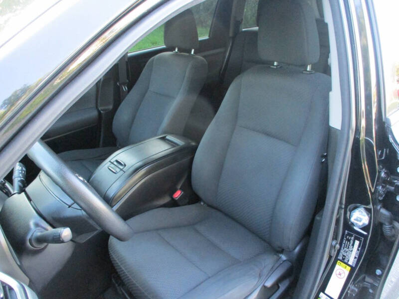 2017 Toyota Highlander LE