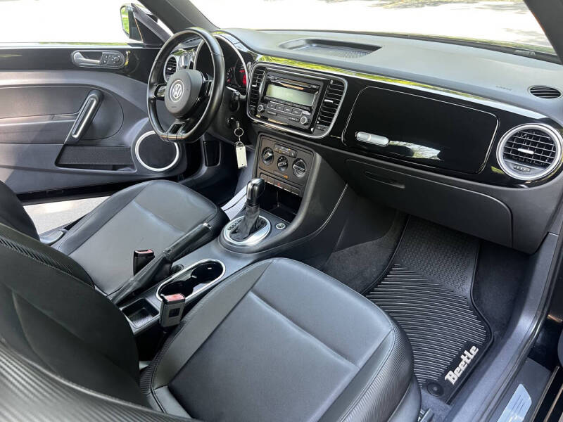 2012 Volkswagen Beetle 2.5L PZEV