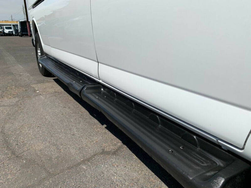 2023 Chevrolet Express LS 3500