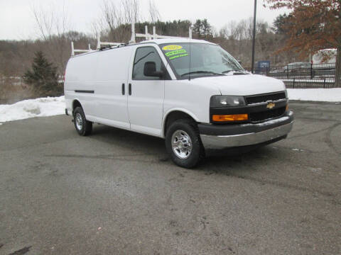 2022 Chevrolet Express 2500