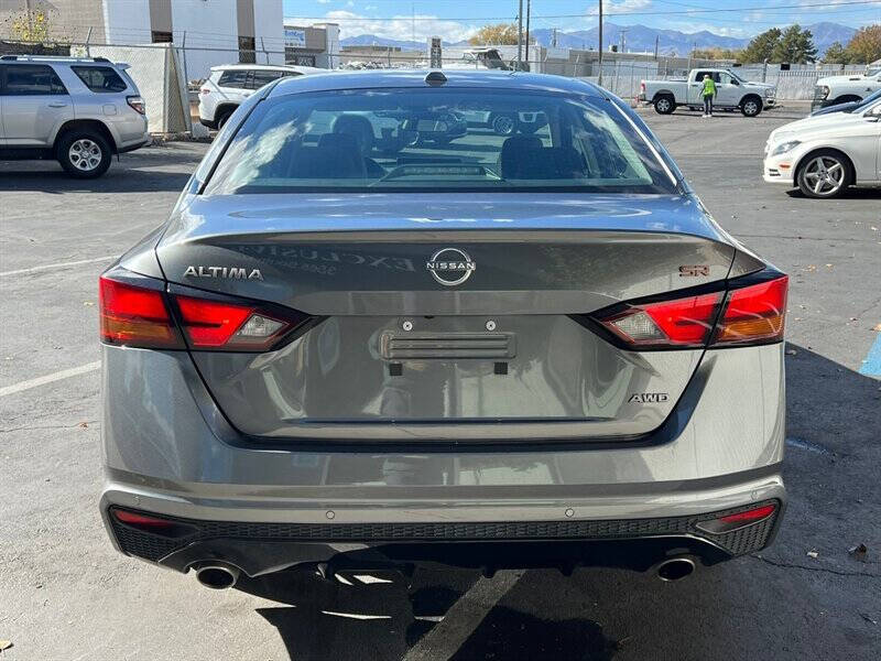 2024 Nissan Altima 2.5 SR