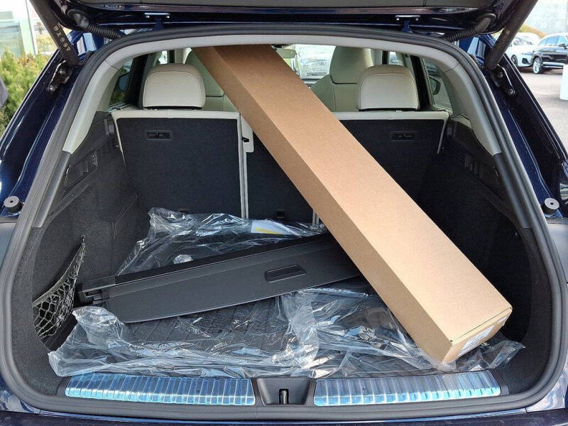 2025 Audi Q5 quattro Prestige TFSI