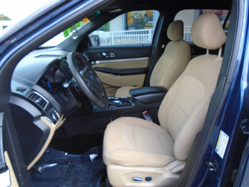 2016 Ford Explorer