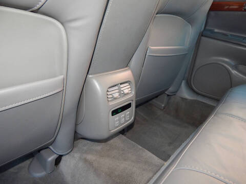 2004 Cadillac DeVille