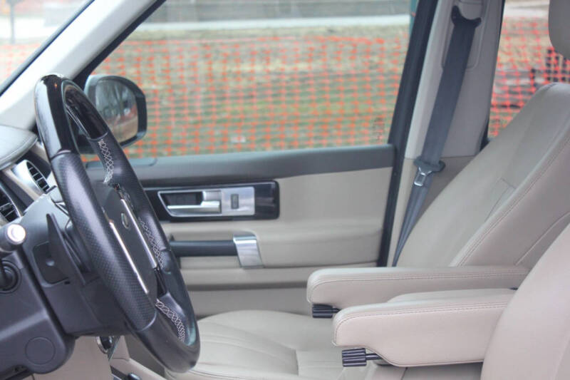 2016 Land Rover LR4 HSE