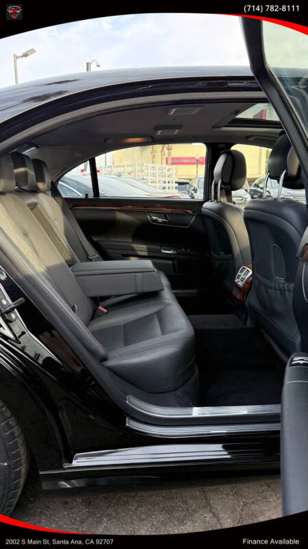 2010 Mercedes-Benz S-Class S 550