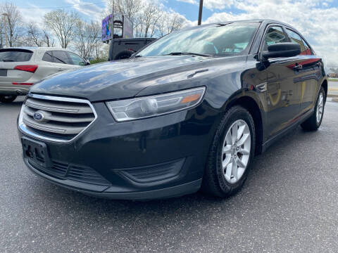2015 Ford Taurus SE