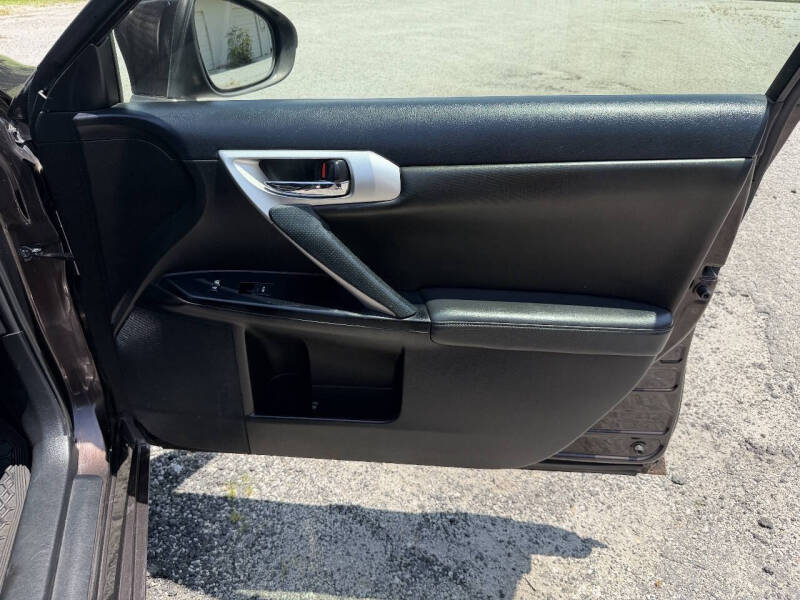 2012 Lexus CT 200h Premium