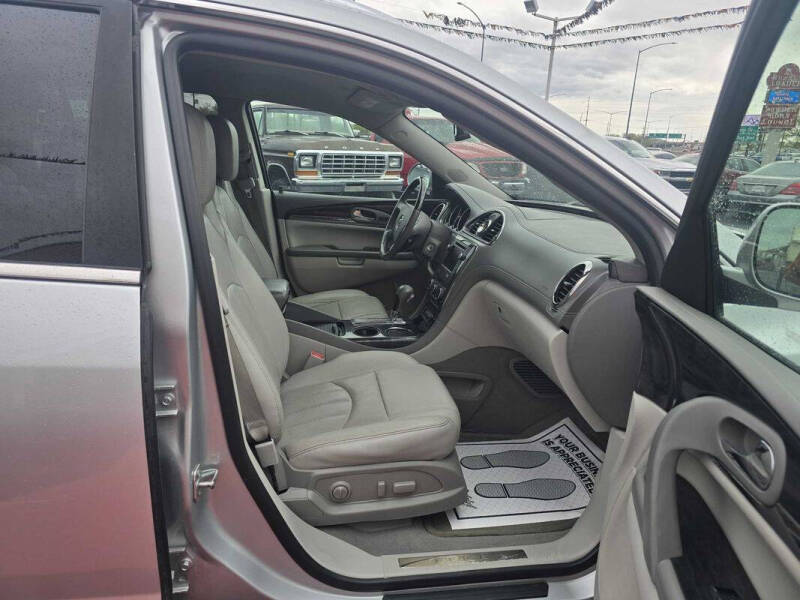 2017 Buick Enclave Leather