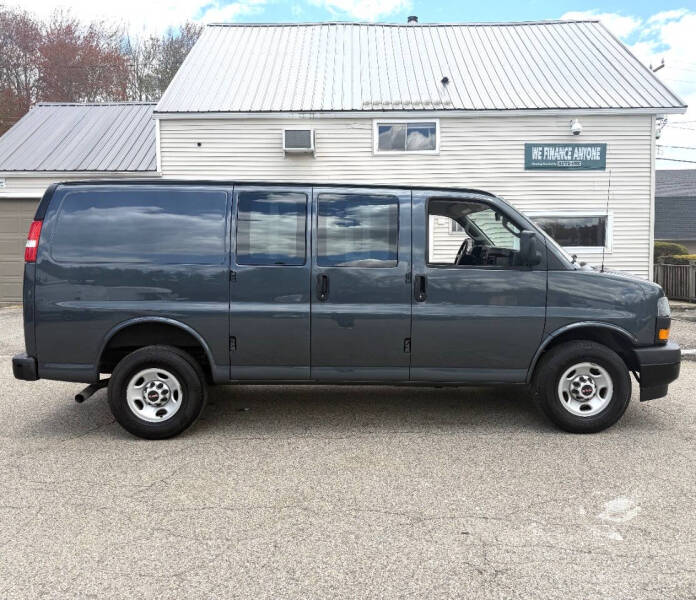 2019 GMC Savana 2500