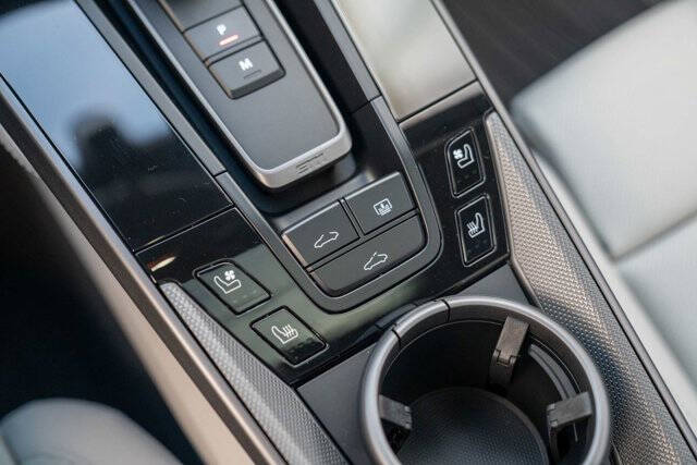 2021 Porsche 911 27