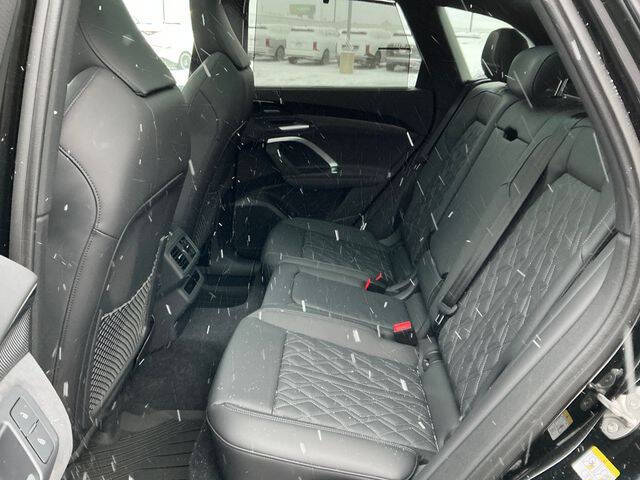 2025 Audi SQ5 quattro Premium Plus TFSI