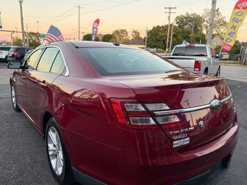 2015 Ford Taurus SEL