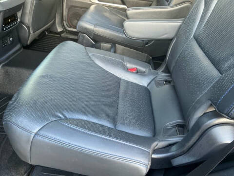 2024 Toyota Sequoia Platinum