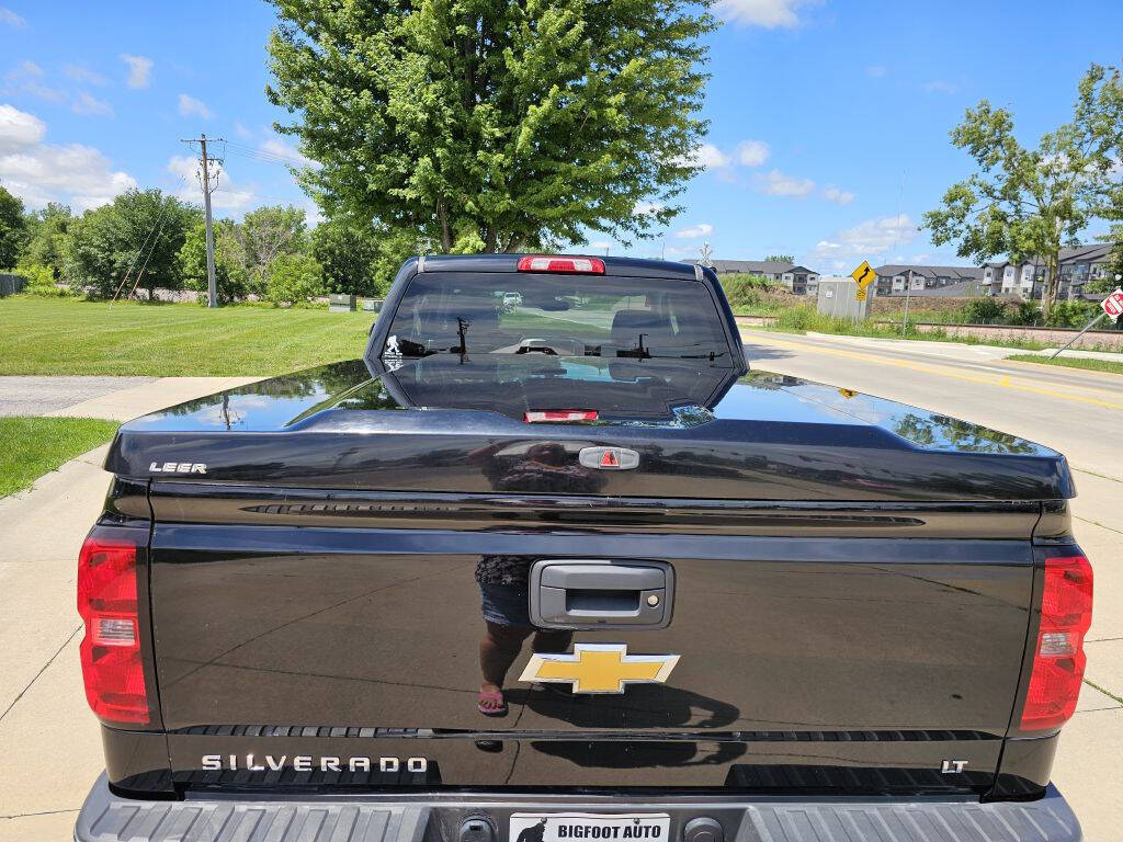 2015 Chevrolet Silverado 1500 for sale at Bigfoot Auto in Hiawatha, IA